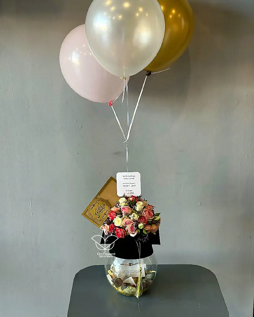 [Vs1] تنسيق فازة التخرج فقط بدون هدايا جانبيه ❕️
(بإمكانك تعديل خصائص الهديه المعروضه و أضافة الهدايا الجانبيه ان أردت ✅️ )*