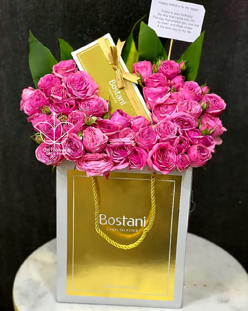 [Case36] تنسيق على كيس فقط بدون هدايا جانبيه ❕️
(بإمكانك تعديل خصائص الهديه المعروضه و أضافة الهدايا الجانبيه ان أردت ✅️ )*