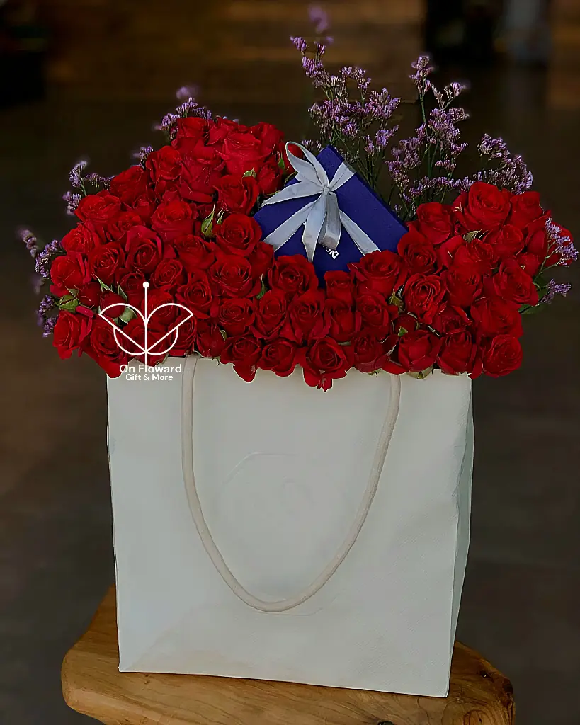 [Case60] تنسيق على كيس فقط بدون هدايا جانبيه ❕️
(بإمكانك تعديل خصائص الهديه المعروضه و أضافة الهدايا الجانبيه ان أردت ✅️ )*