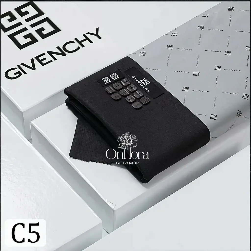 قماش جيفنشي 2025  شتوي لون ريد بلاك (بدون تنسيق)