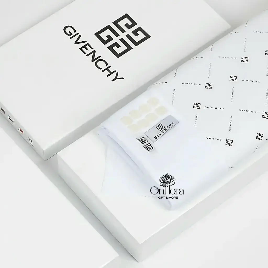 قماش جيفنشي 2025  لون ابيض (بدون تنسيق)