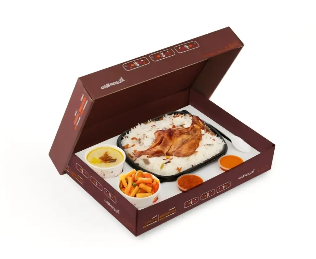 بوكس الرومانسية (شوربة دجاج + مشكل خضار)