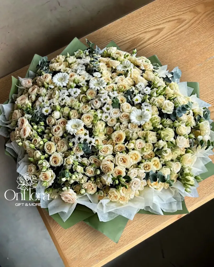 تنسيق باقة ورد عملاق