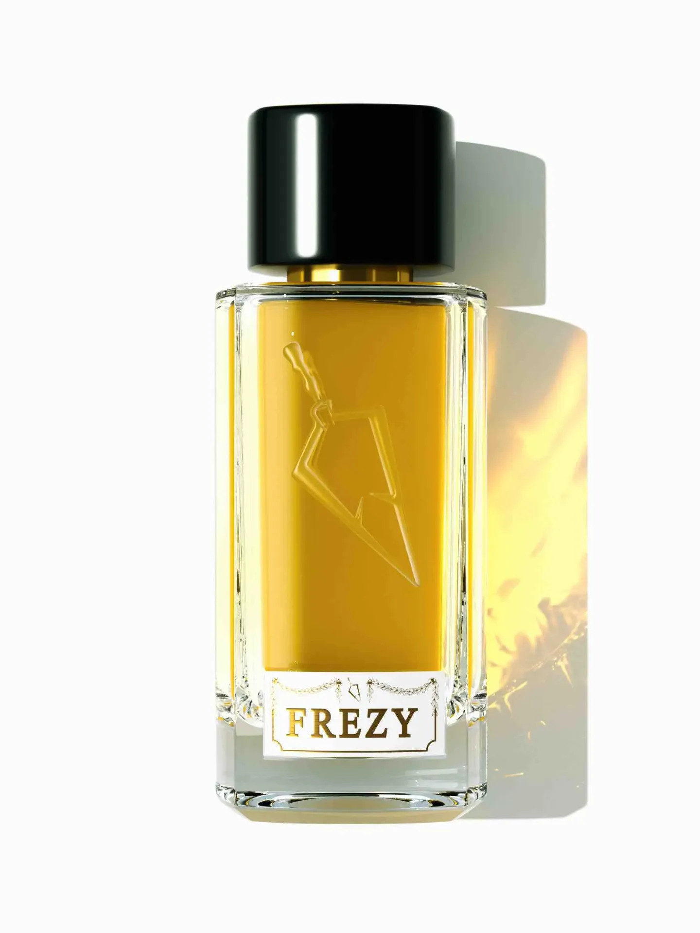 توفير عطر FREZY من فيصل الدايل خلال ساعه أو ربما أقل مناسب جداً لتقديمة كهديه
