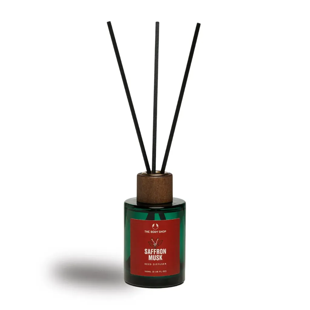 توفير الفواحة الخشبية مسك الزعفران من ذا بودي شوب خلال ساعه أو ربما أقل مناسب جداً لتقديمة كهديه (بدون تنسيق)