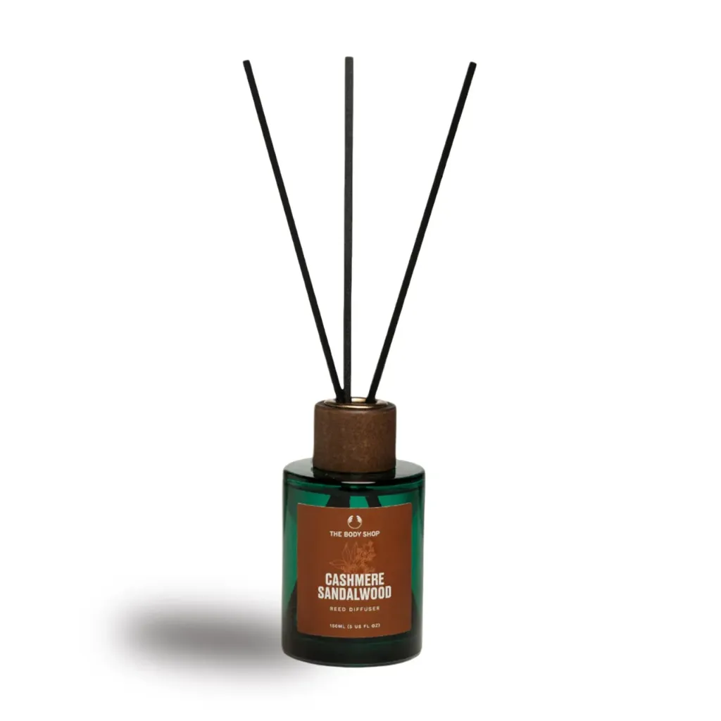 توفير الفواحة الخشبية خشب الصندل الكشميري من ذا بودي شوب خلال ساعه أو ربما أقل مناسب جداً لتقديمة كهديه (بدون تنسيق)