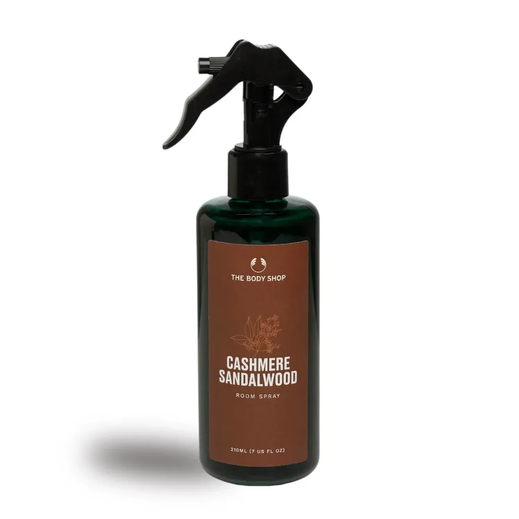 توفير معطر الجو خشب الصندل الكشميري من ذا بودي شوب خلال ساعه أو ربما أقل مناسب جداً لتقديمة كهديه (بدون تنسيق)