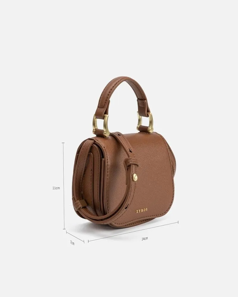 توفير شنطة بمقاس صغير تناسبك في كل يوم بلونها البني من زايروس خلال ساعه أو ربما أقل مناسب جداً لتقديمة كهديه (بدون تنسيق)