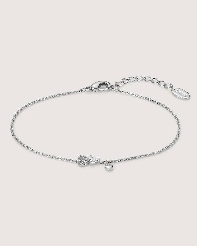 توفير اسوارة نسائية مميزة باللون الفضي من زايروس خلال ساعه أو ربما أقل مناسب جداً لتقديمة كهديه