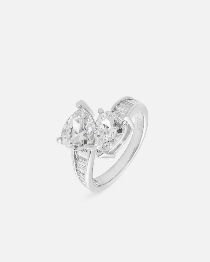 توفير خاتم نسائي بلون فضي يتزين بأحجار الزركون من زايروس خلال ساعه أو ربما أقل مناسب جداً لتقديمة كهديه (بدون تنسيق)