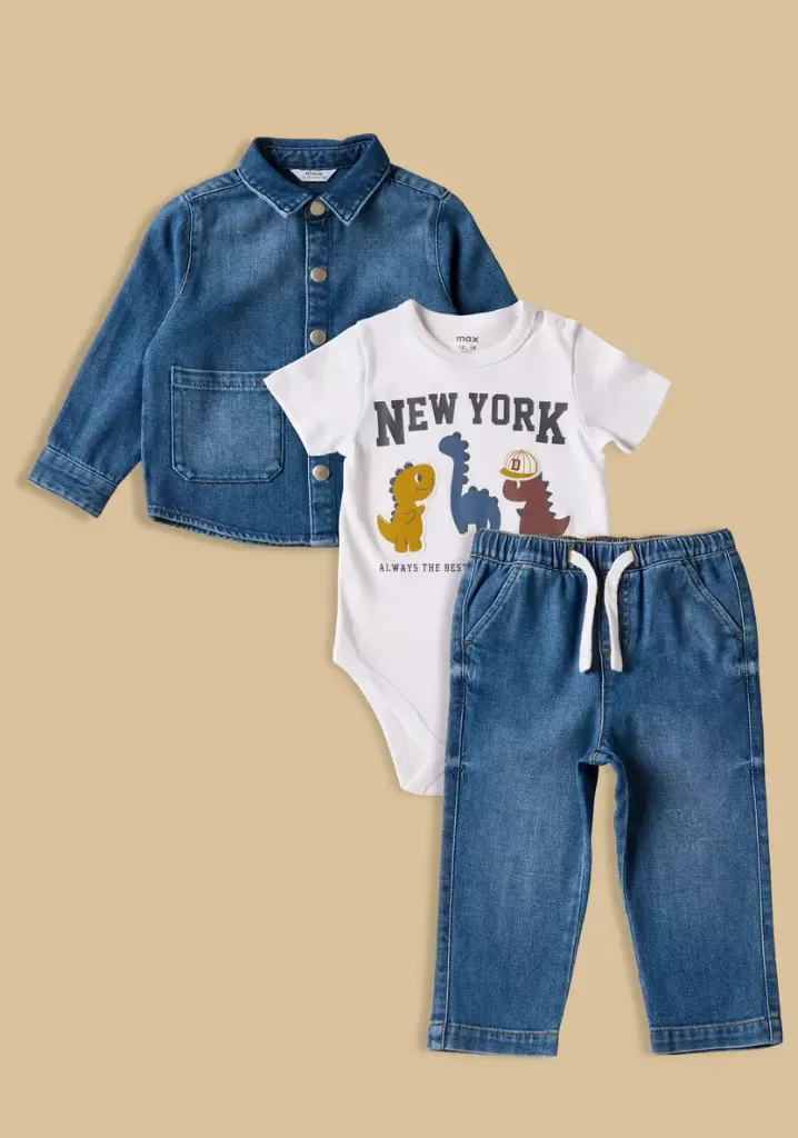 توفير ملابس طقم جاكيت دينم وبنطلون جينز وبودي سوت بطبعات ( من ماكس ) خلال ساعه أو ربما أقل مناسب جداً لتقديمة كهديه