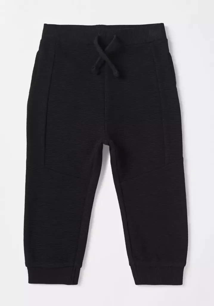 توفير ملابس بنطلون رياضي بألواح ( من ماكس ) خلال ساعه أو ربما أقل مناسب جداً لتقديمة كهديه