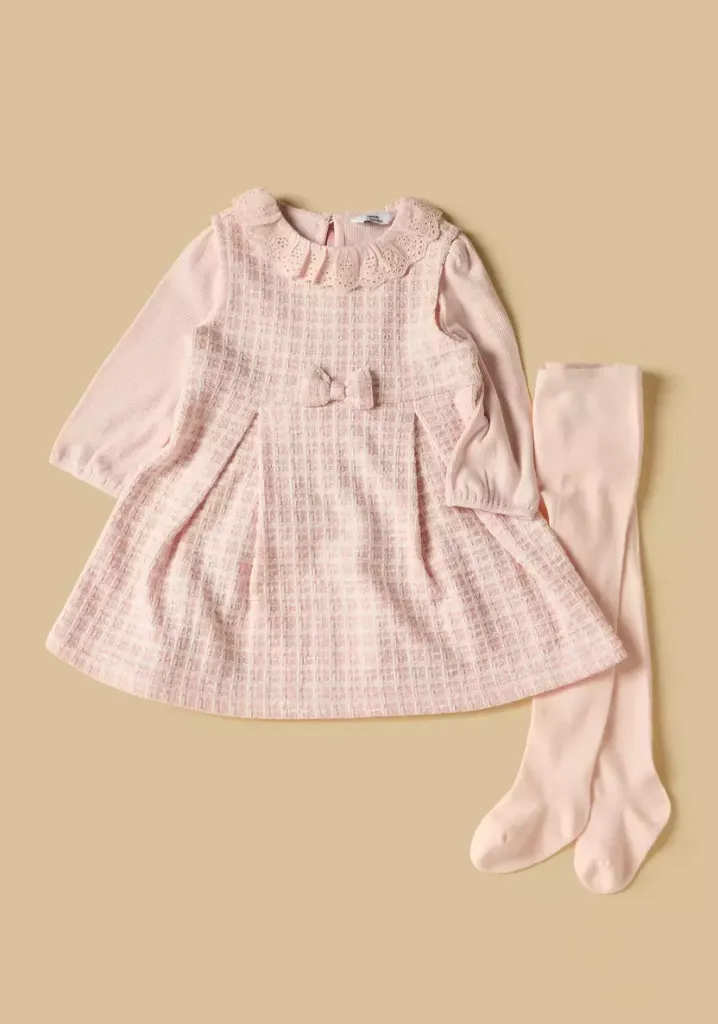 توفير ملابس فستان تويد بارز الملمس مع بلوزة وسروال تحتاني ( من ماكس ) خلال ساعه أو ربما أقل مناسب جداً لتقديمة كهديه