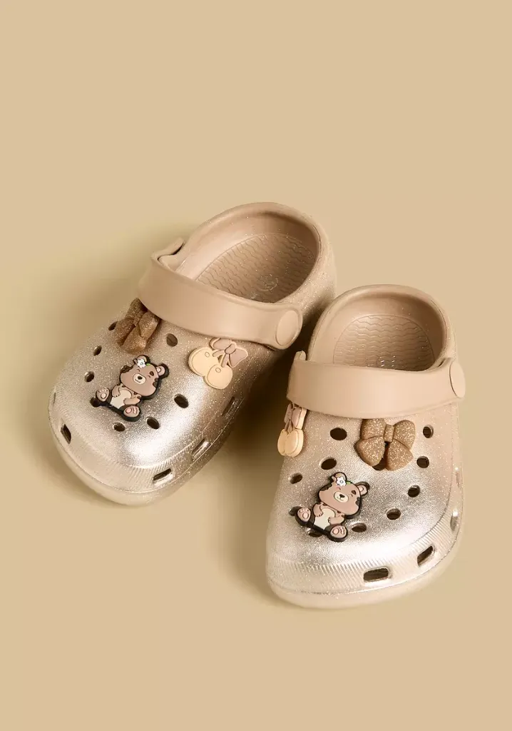 توفير ملابس صندل كلوج بحزام خلفي وزينة ( من ماكس ) خلال ساعه أو ربما أقل مناسب جداً لتقديمة كهديه