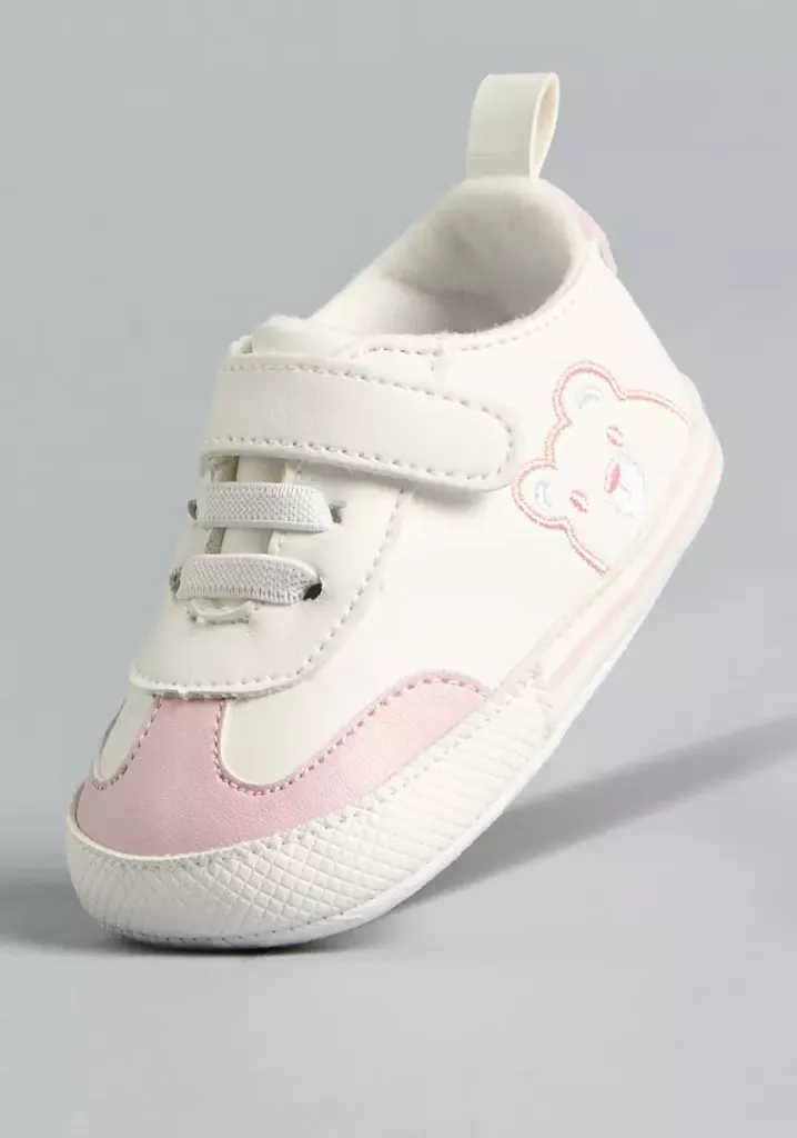 توفير ملابس بوت بزينة دب وشريط إغلاق ( من ماكس ) خلال ساعه أو ربما أقل مناسب جداً لتقديمة كهديه