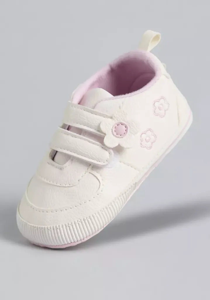 توفير ملابس حذاء بتزيينات زهرية وبشريط إغلاق لاصق ( من ماكس ) خلال ساعه أو ربما أقل مناسب جداً لتقديمة كهديه