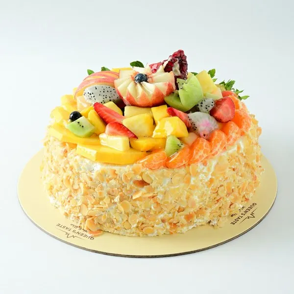 توفير تورتة فواكة مقاس وسط ( من مذاق الملكة ) خلال ساعه أو ربما أقل مناسب جداً لتقديمة كهديه