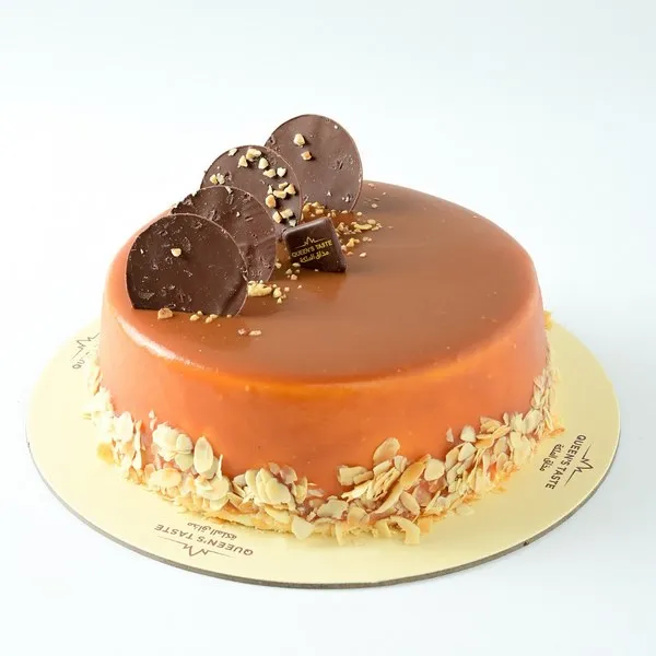 توفير تورتة كراميل ( من مذاق الملكة ) خلال ساعه أو ربما أقل مناسب جداً لتقديمة كهديه