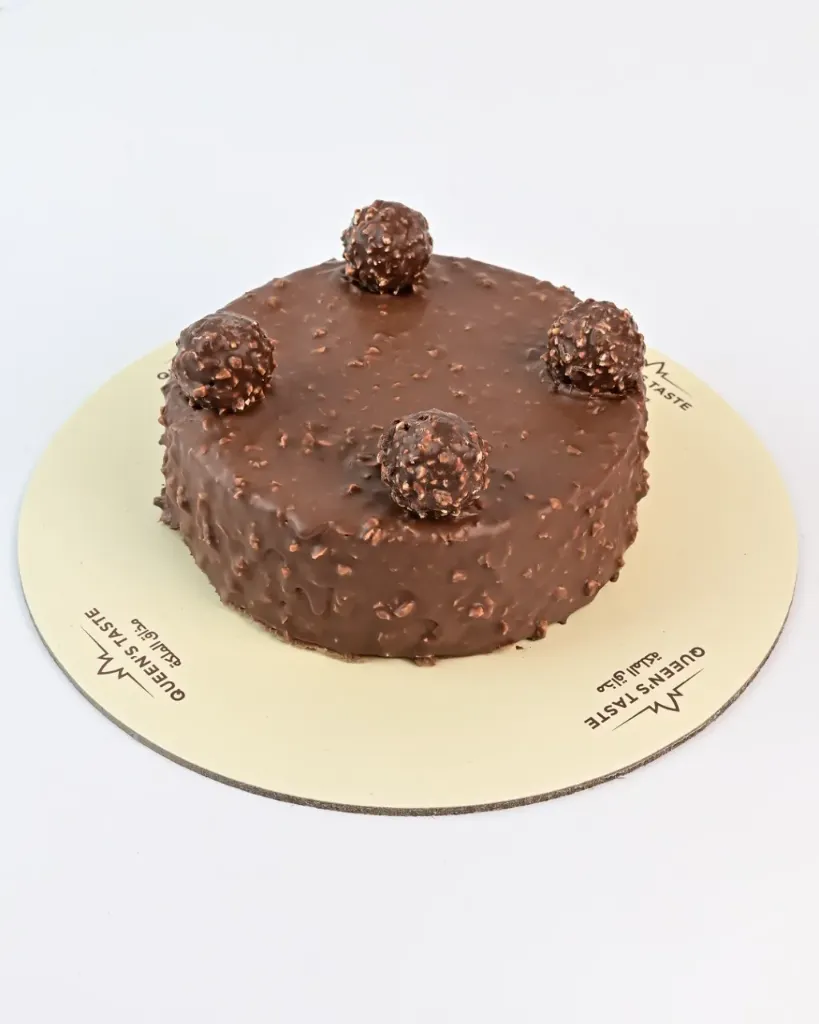 توفير ميني فيريرو روشيه كيك ( من مذاق الملكة ) خلال ساعه أو ربما أقل مناسب جداً لتقديمة كهديه