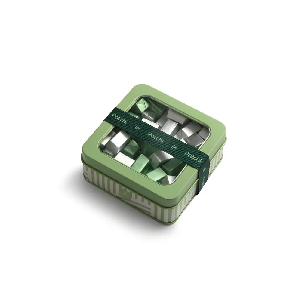 توفير علبة معدنية من ٦٤  قطعة، لي مينيونيت باريس ( من باتشي ) خلال ساعه أو ربما أقل مناسب جداً لتقديمة كهديه (بدون تنسيق)